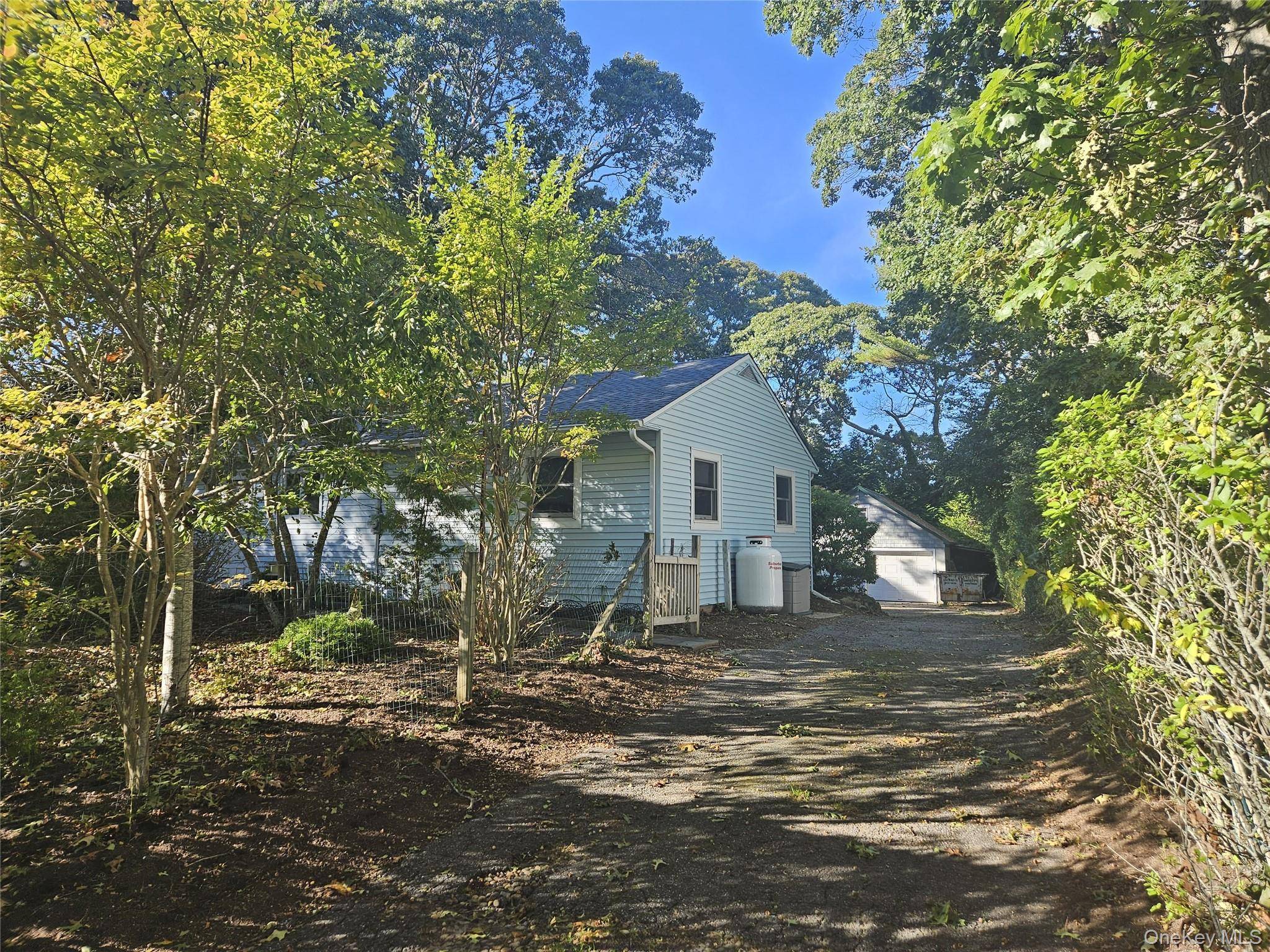 This wonderful 3 bedroom, 2 bathroom ranch, situated on Duryea Av offers the perfect mix of comfort, convenience, and future potential.