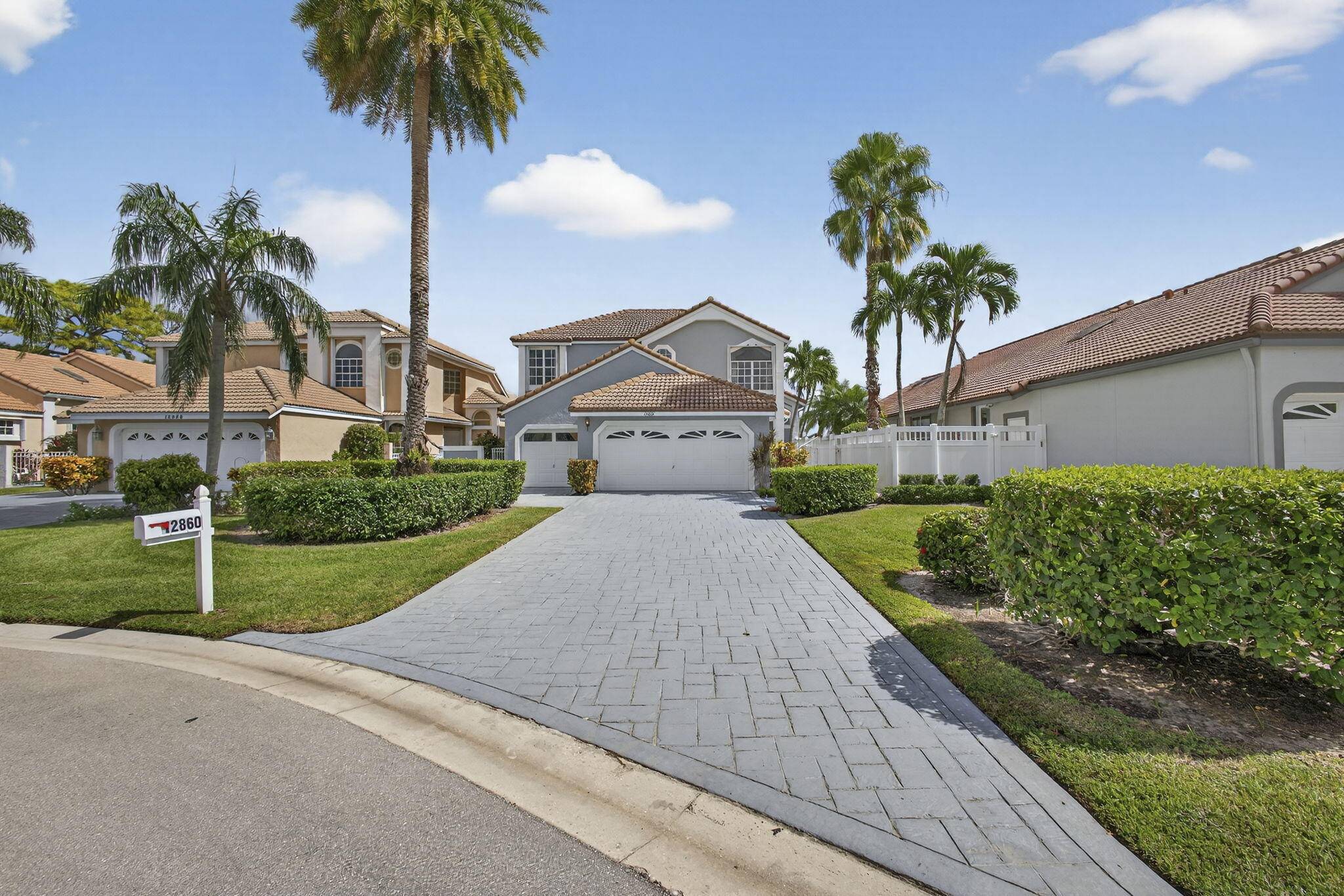 Welcome to Eastpoint Country Club, one of Palm Beach Gardens most sought after gated communities !