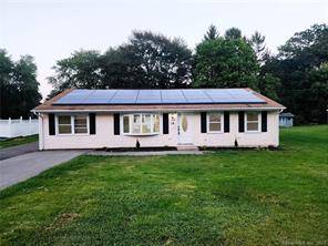 Welcome to 14 Meeting House Lane in Ledyard CT !