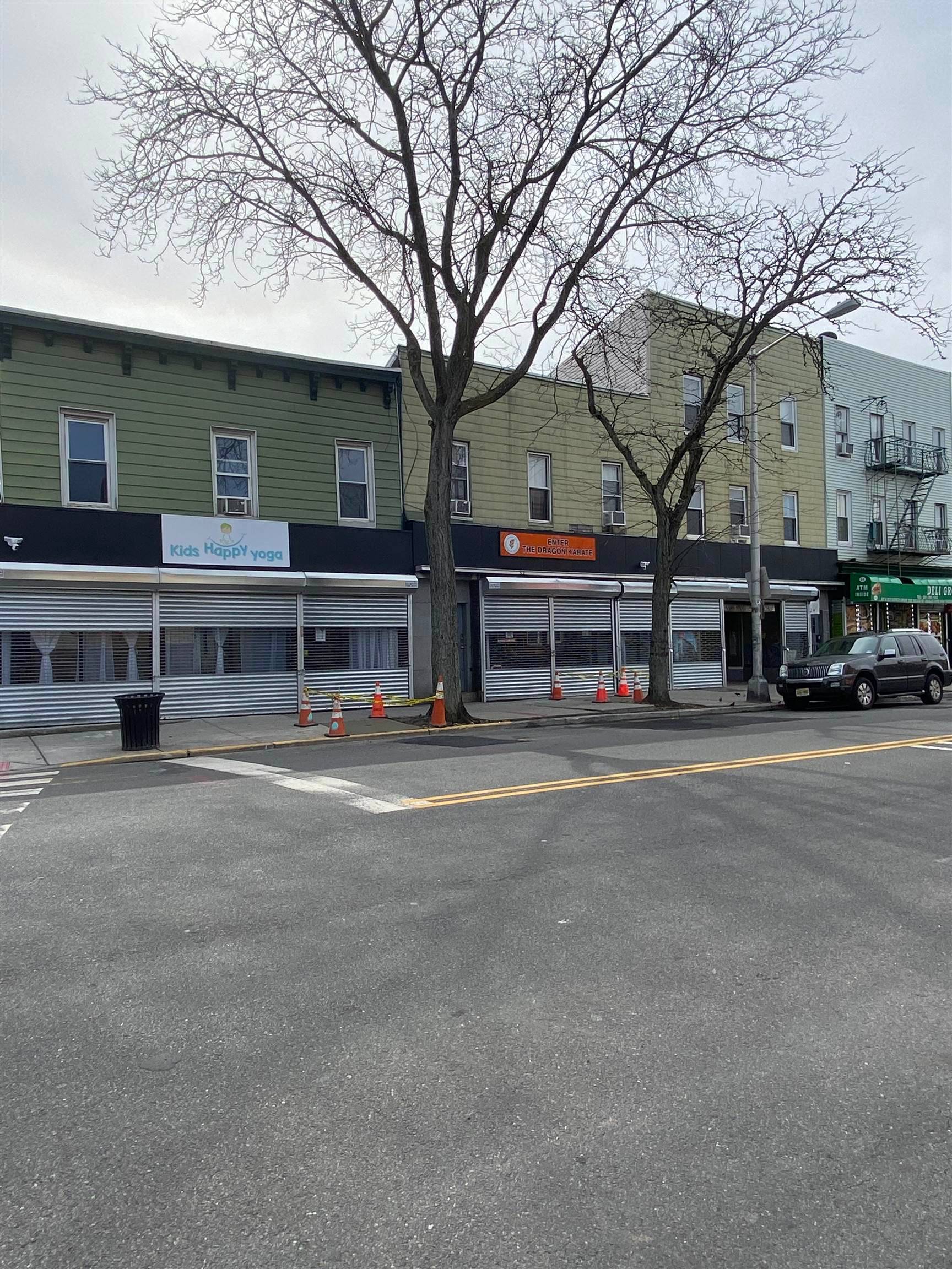 94-100 OCEAN AVE New Jersey