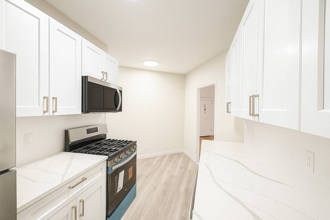 Discover this beautifully gut renovated two bedroom, one bath co op nestled on a peaceful cul de sac in Midwood, offering an uncommon sense of privacy and calm in the ...