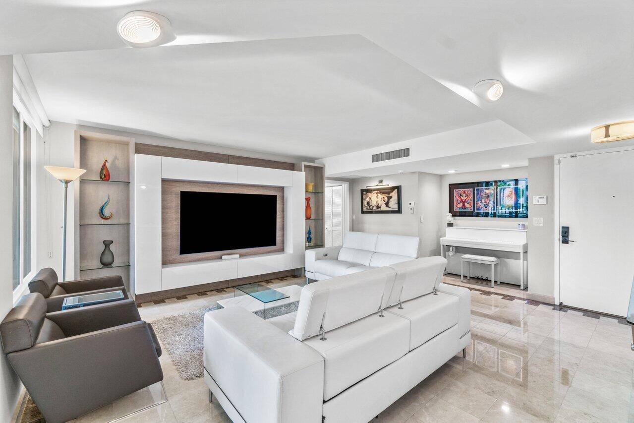 Amazing Intracoastal views in this fully and meticulously updated 2 bedroom, 2 bathroom split floorplan on the grounds of The Boca Raton.