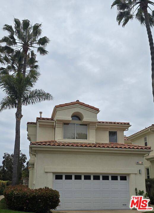 6483   Zuma View Pl 2BR Malibu La