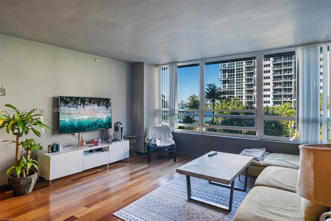 Enjoy this tastefully designed 1 bedroom, 1 bathroom residence with bay views and incredible sunsets.