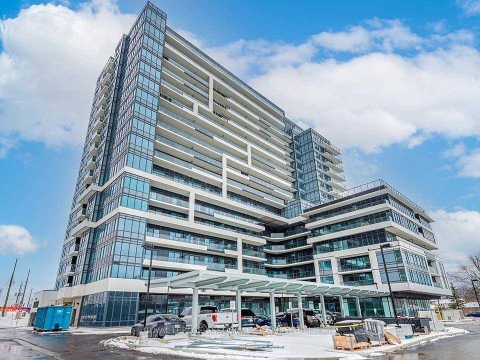 Welcome to this spacious 2 1 bedroom unit in the prestigious Bay Ridges community.