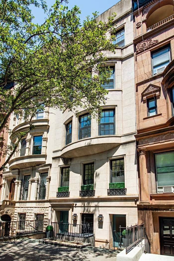 Situated just off of Fifth Avenue on one of the most desirable and picturesque blocks in Carnegie Hill, 13 East 94th Street is noteworthy for its graceful bow fronted Georgian ...