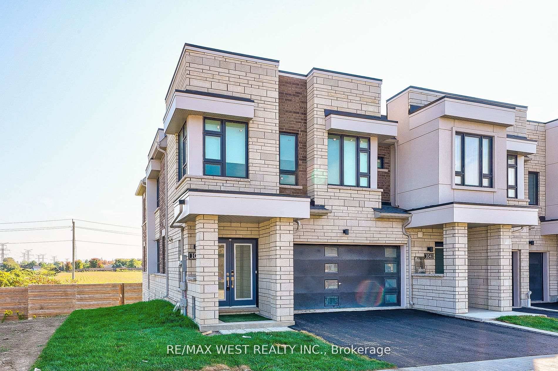 Welcome To Your Dream Home By The Lake !