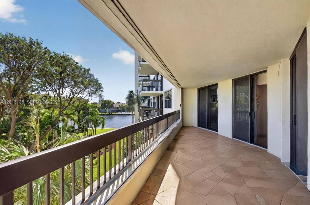 Positioned on the sought after west side of the Intracoastal, this exceptional 3rd floor 1, 750 sq ft residence delivers the ultimate South Florida waterfront lifestyle with front row views ...