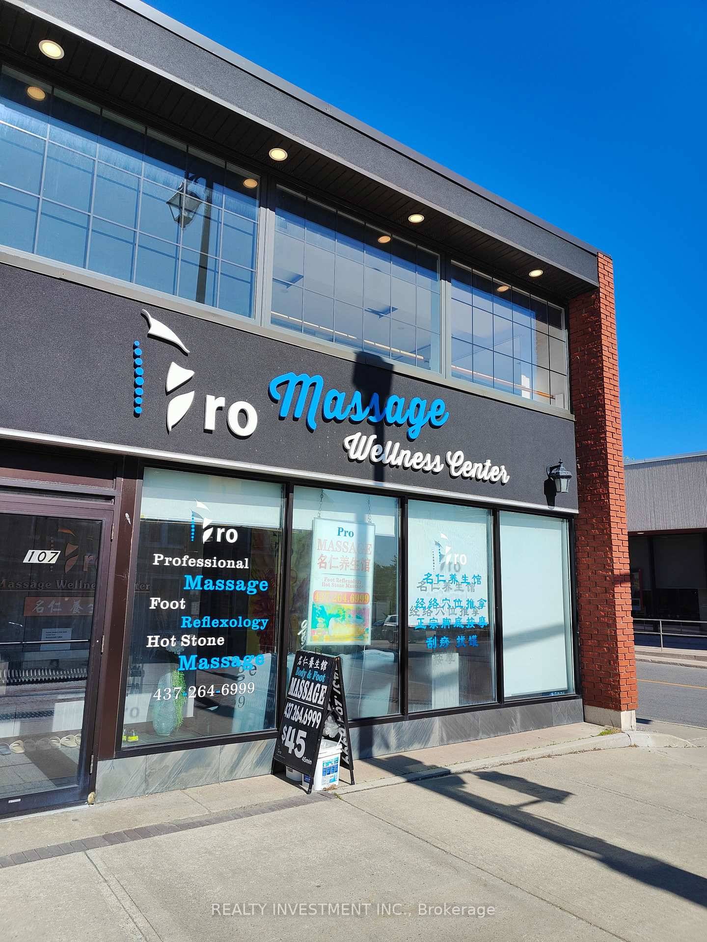 Take advantage of this turnkey Spa Massage business in the heart of Markham !