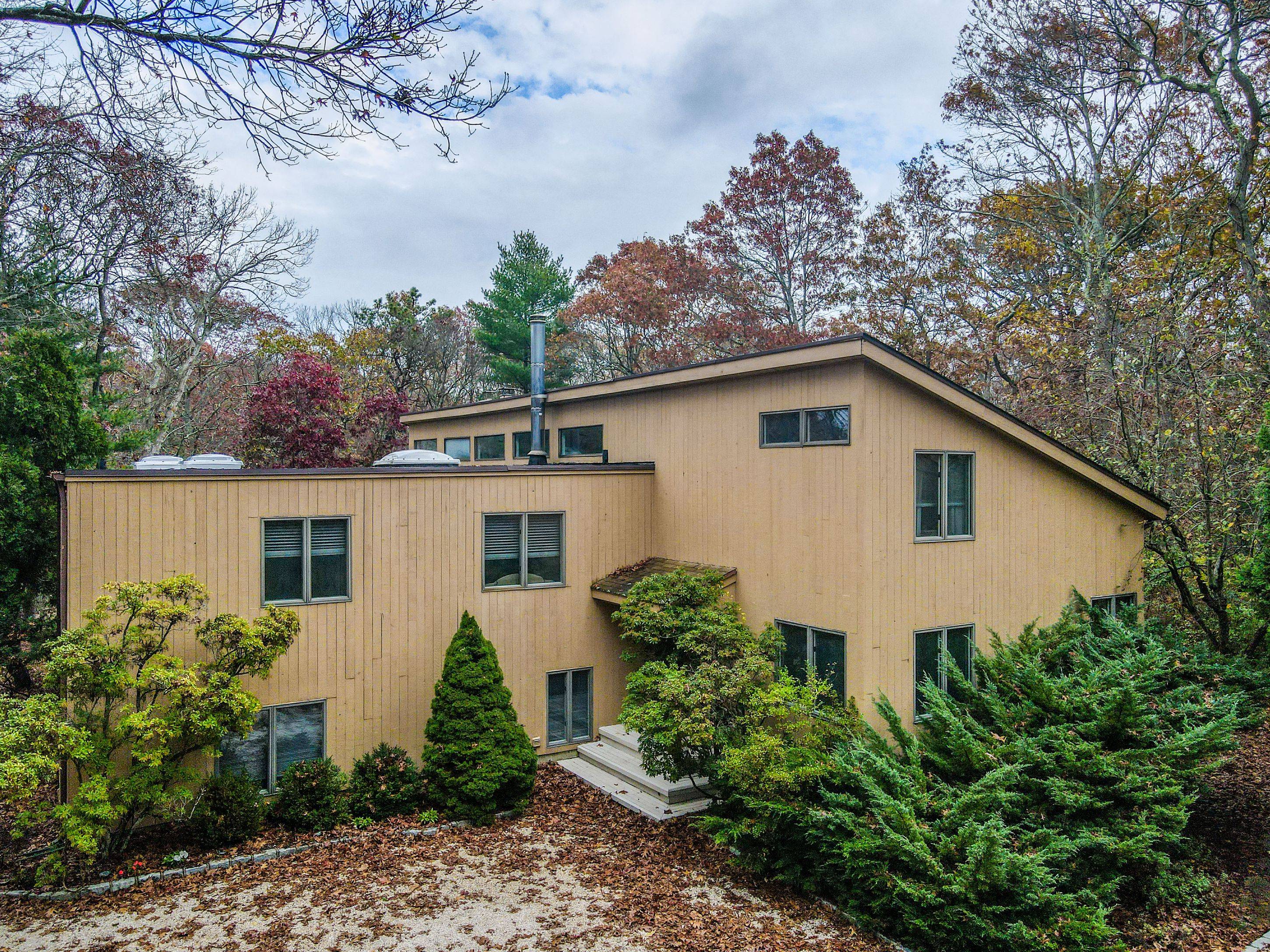 Quogue 4 Bed Bright Contemporary With Pool