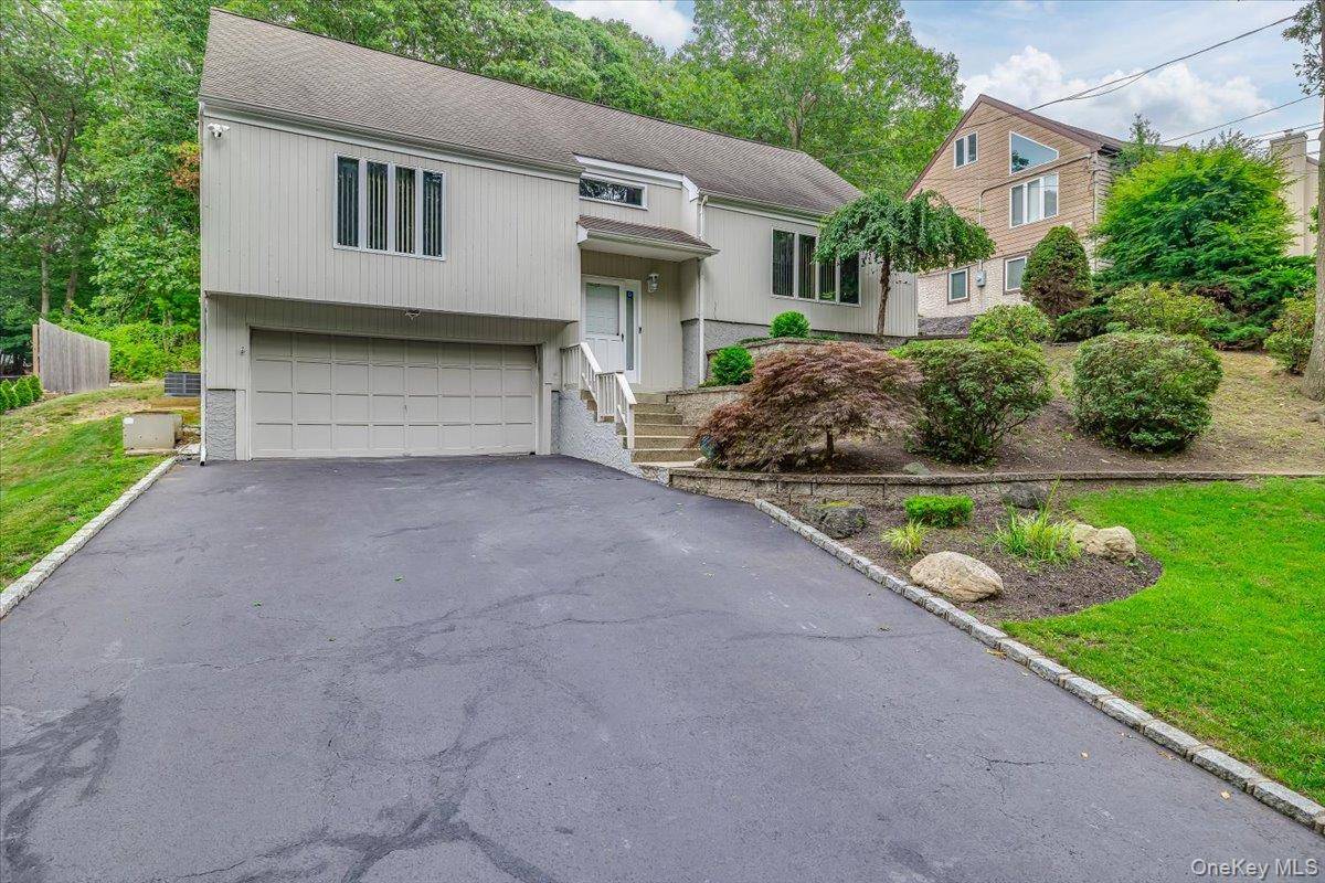 Welcome to 281 Kohr Road Kings Park !