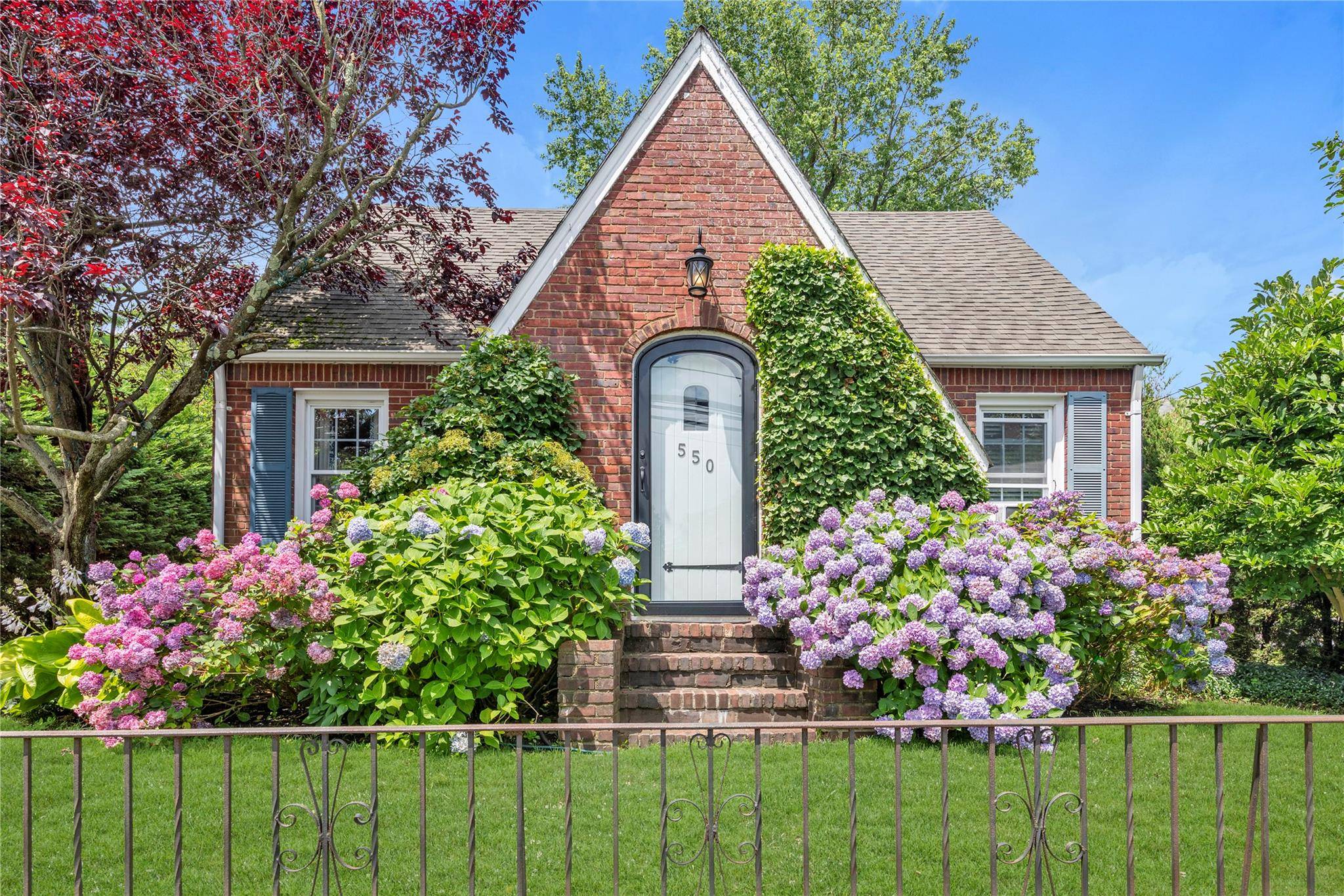 A stunning 3 Bedroom 2 Bath Expanded Cape with Open Floorplan.