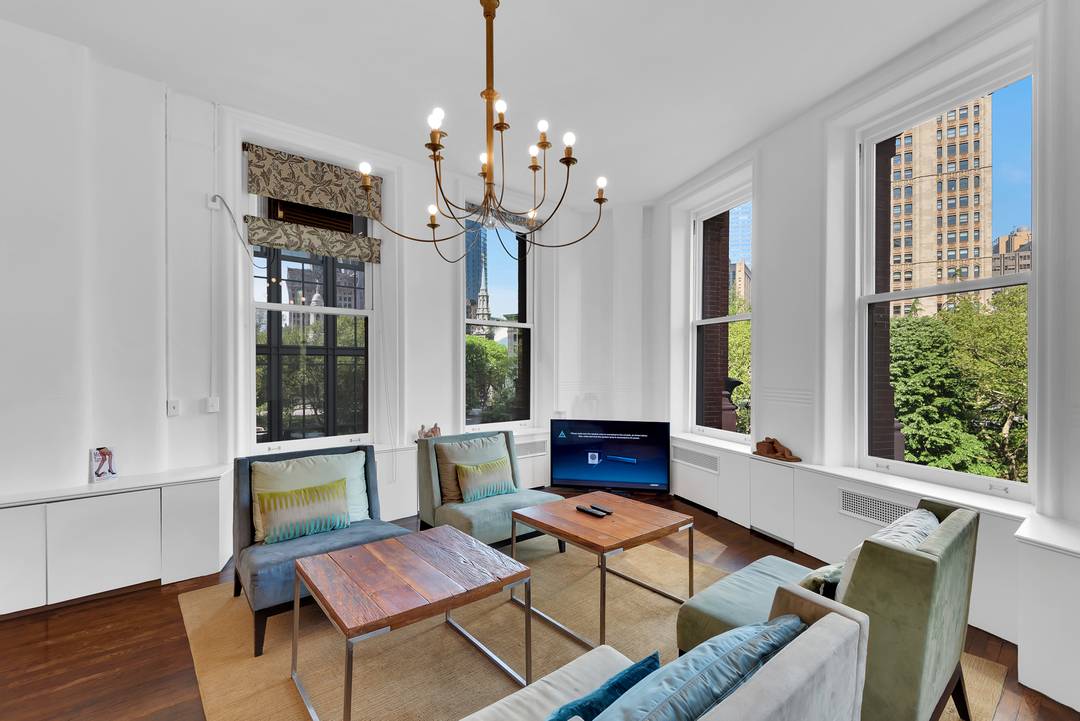 Authentic Loft with 12 foot ceilings and PARK VIEWS in Ideal Downtown Location !