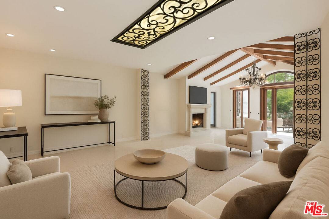 15401   Brownwood Pl 3BR Bel Air La