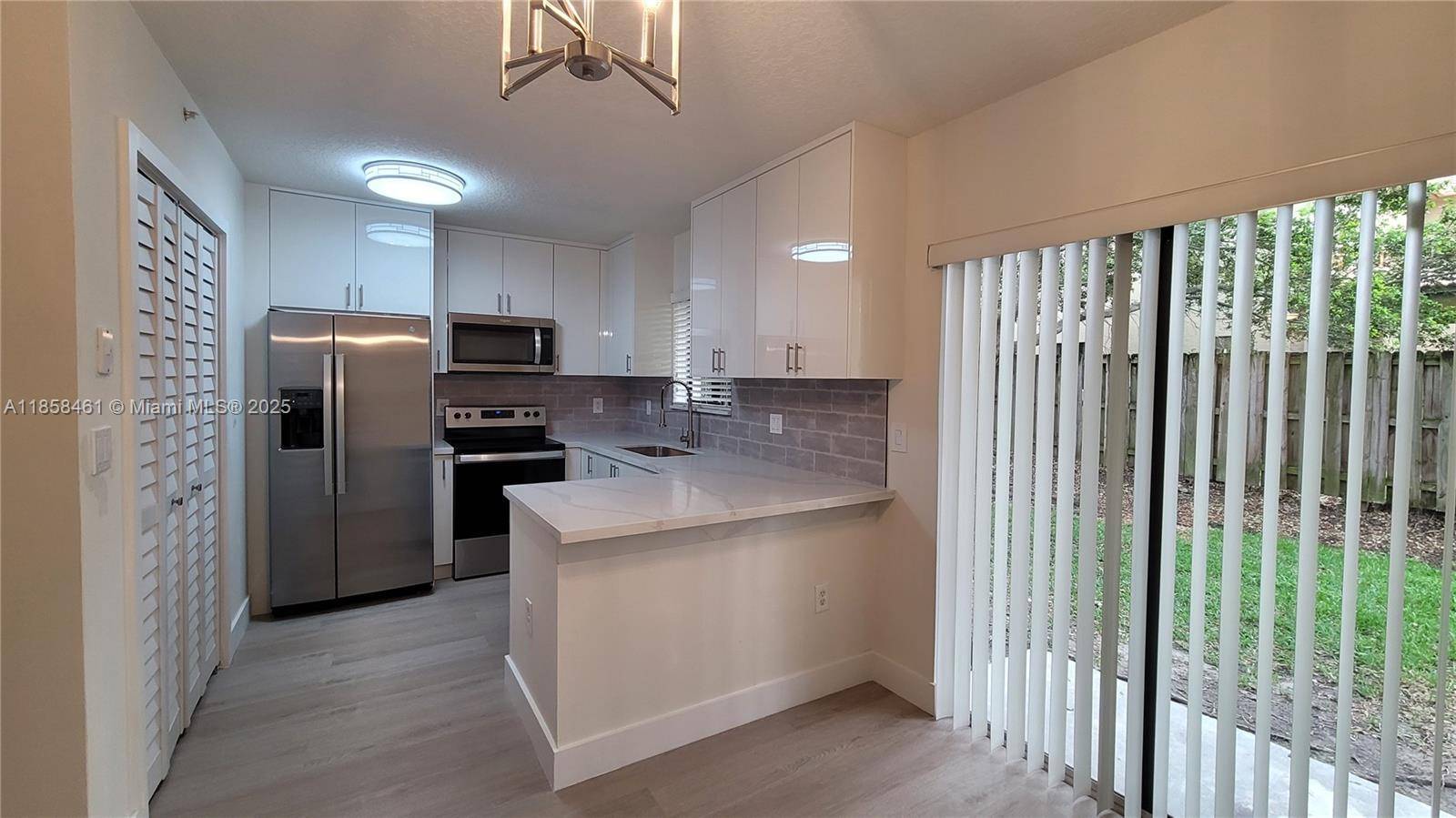 Welcome to this FULLY REMODELED 3bed 2bath apartment located in Cutler Bay !
