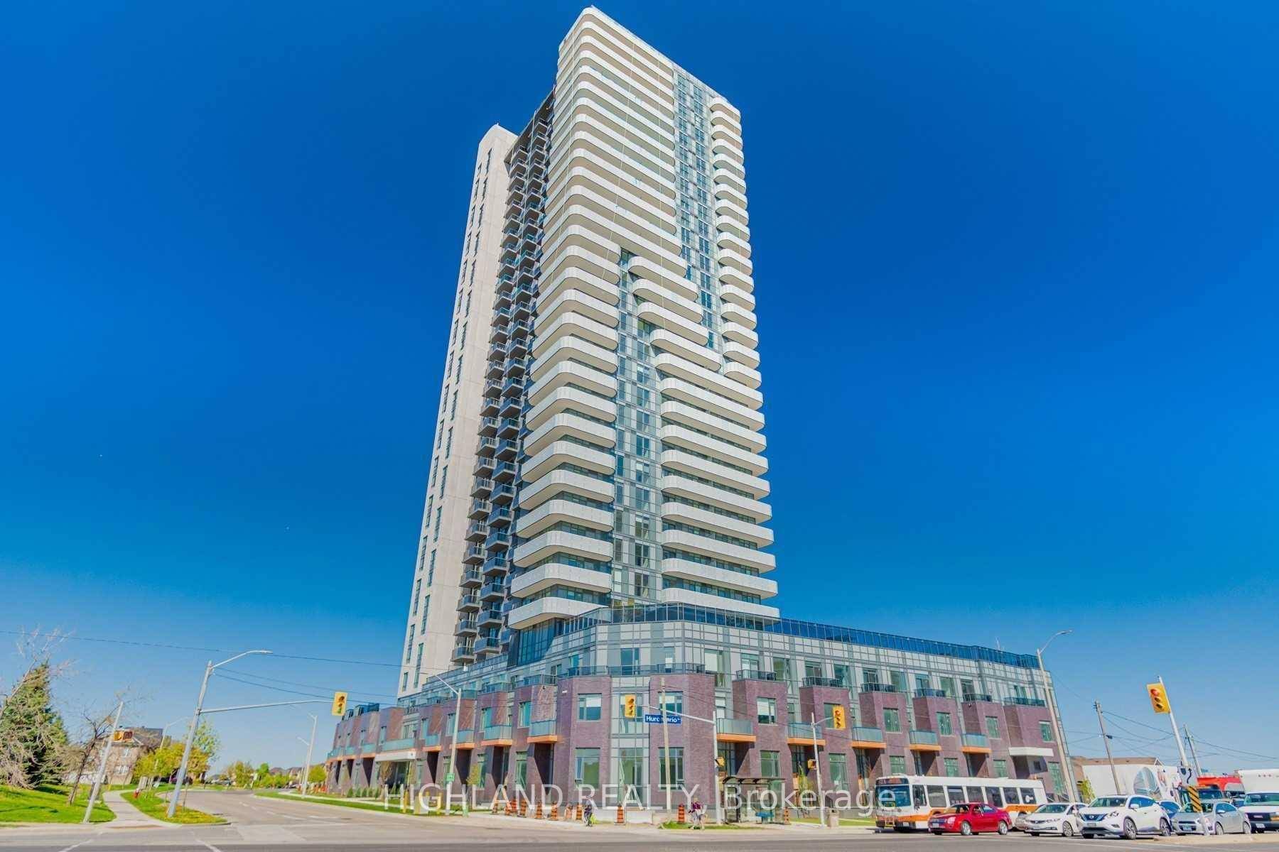 Gorgeous 2 Br Plus Den With 2 Full Bath Unit In The Heart Of City.
