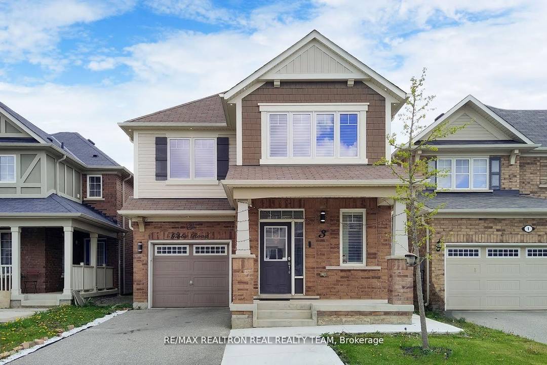 Beautiful Detached House In A Lovely Quiet Neighbourhood, 4 Bedrooms, 3 Washrooms, 2263 Sq Ft, 9Ft Ceiling Main Floor, Eat In Kitchen With Breakfast Area, Sep Family room, Hardwood Flooring ...