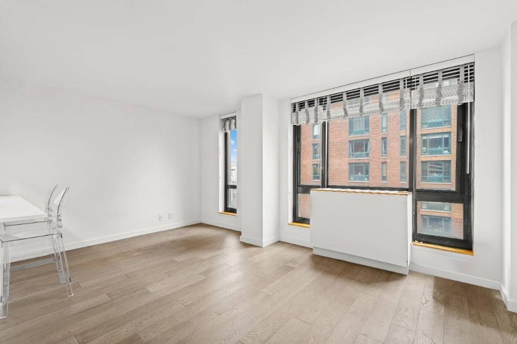 Residence U16H at Zeckendorf Towers is a bright studio with large windows and blinds, excellent closet space, and a flexible layout that can easily be tailored to suit modern studio ...