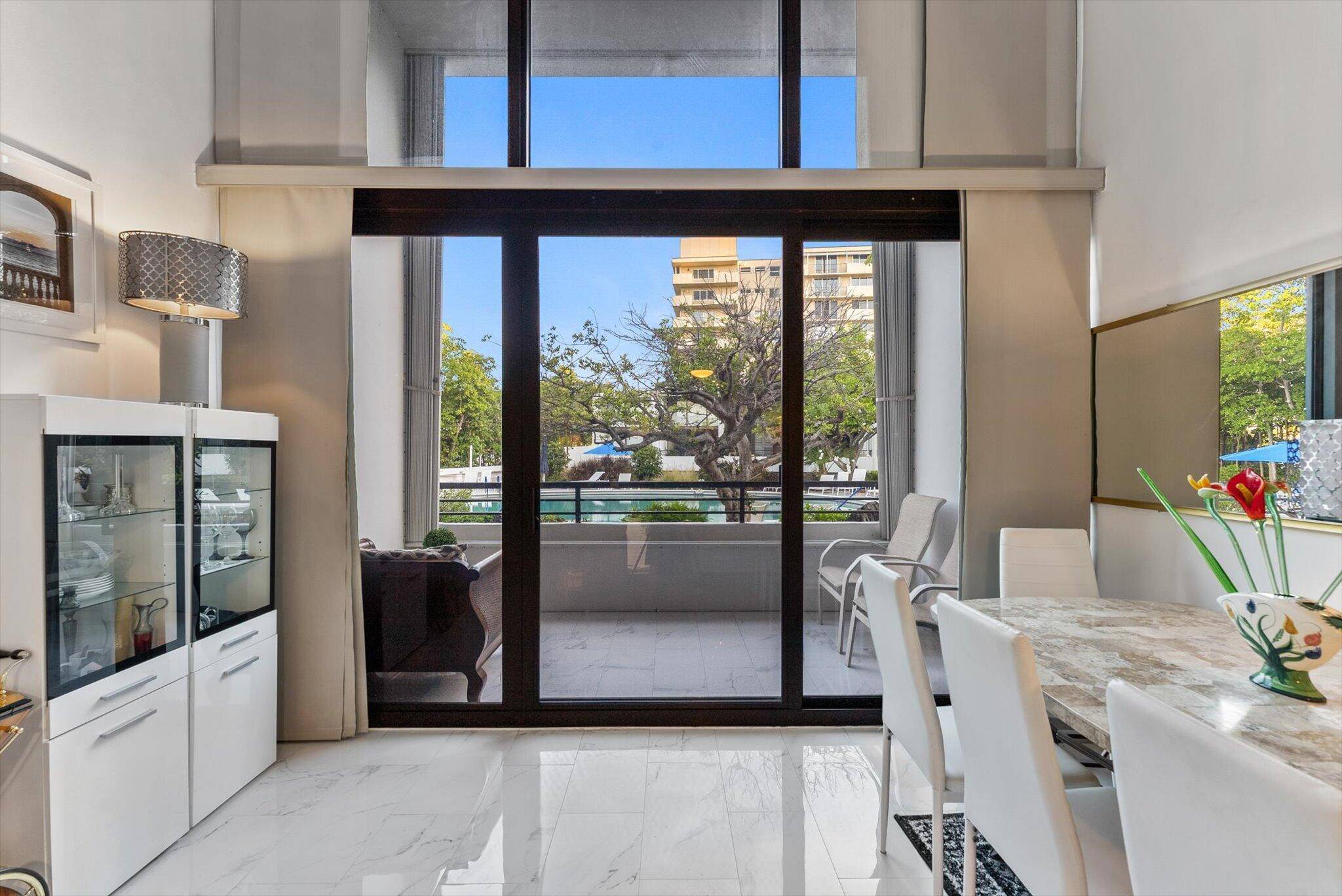 20, 000 PRICE REDUCTION !