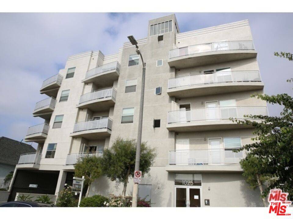 1025   Dewey Ave 2BR La
