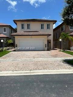 SPACIOUS 4 BEDROOMS AND 2 BATHROOMS SINGLE FAMILY HOME WITH FENCE BACKYARD TWO STORIES WITH 2 CAR GARAGE ALSO A DRIVEWAY FOR ADDITIONAL PARKING LOW ASSOCIATION FEE GATED COMMUNIY FOR ...
