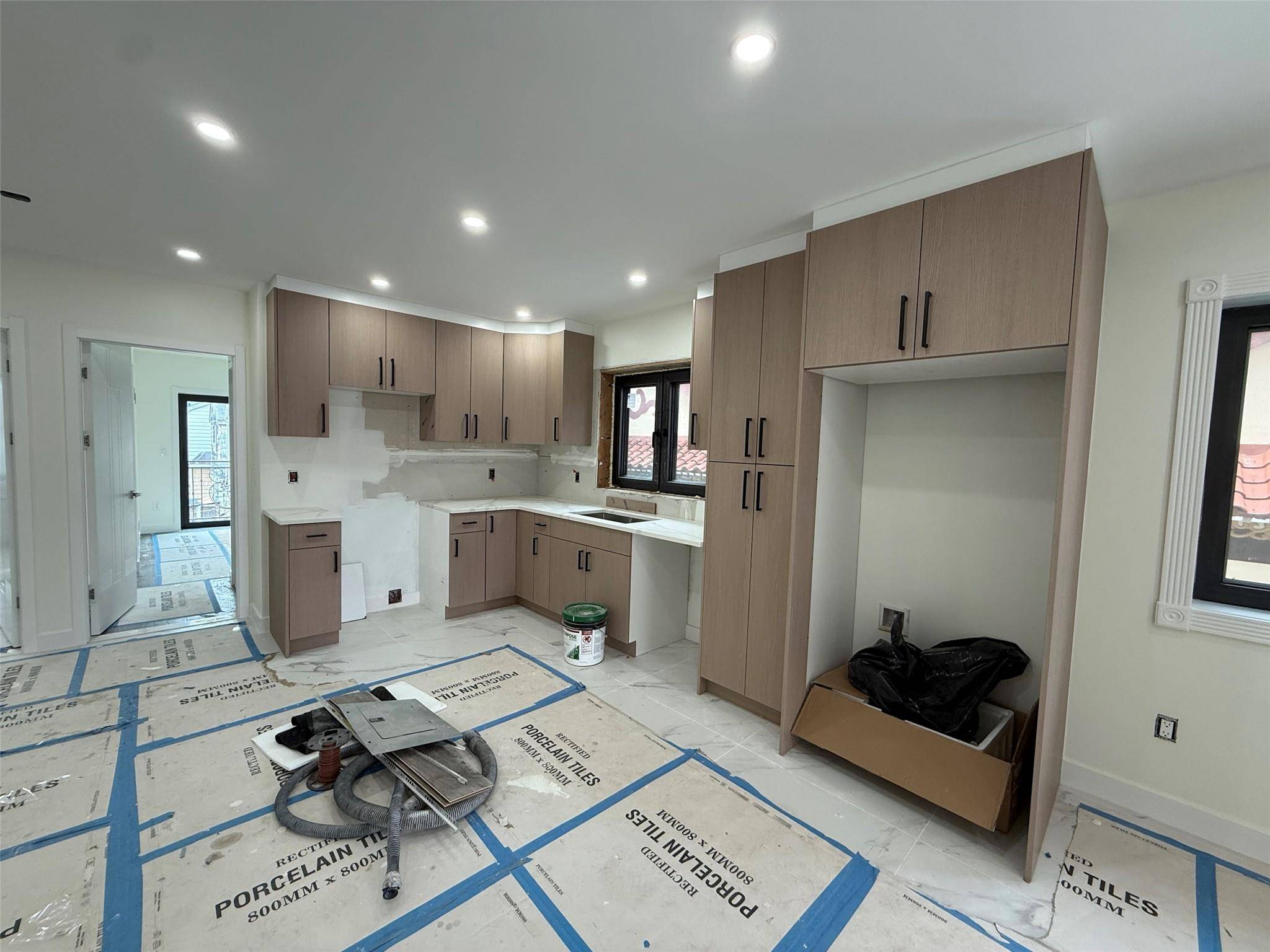 Brand new legal two family detached house in the heart of Flushing.