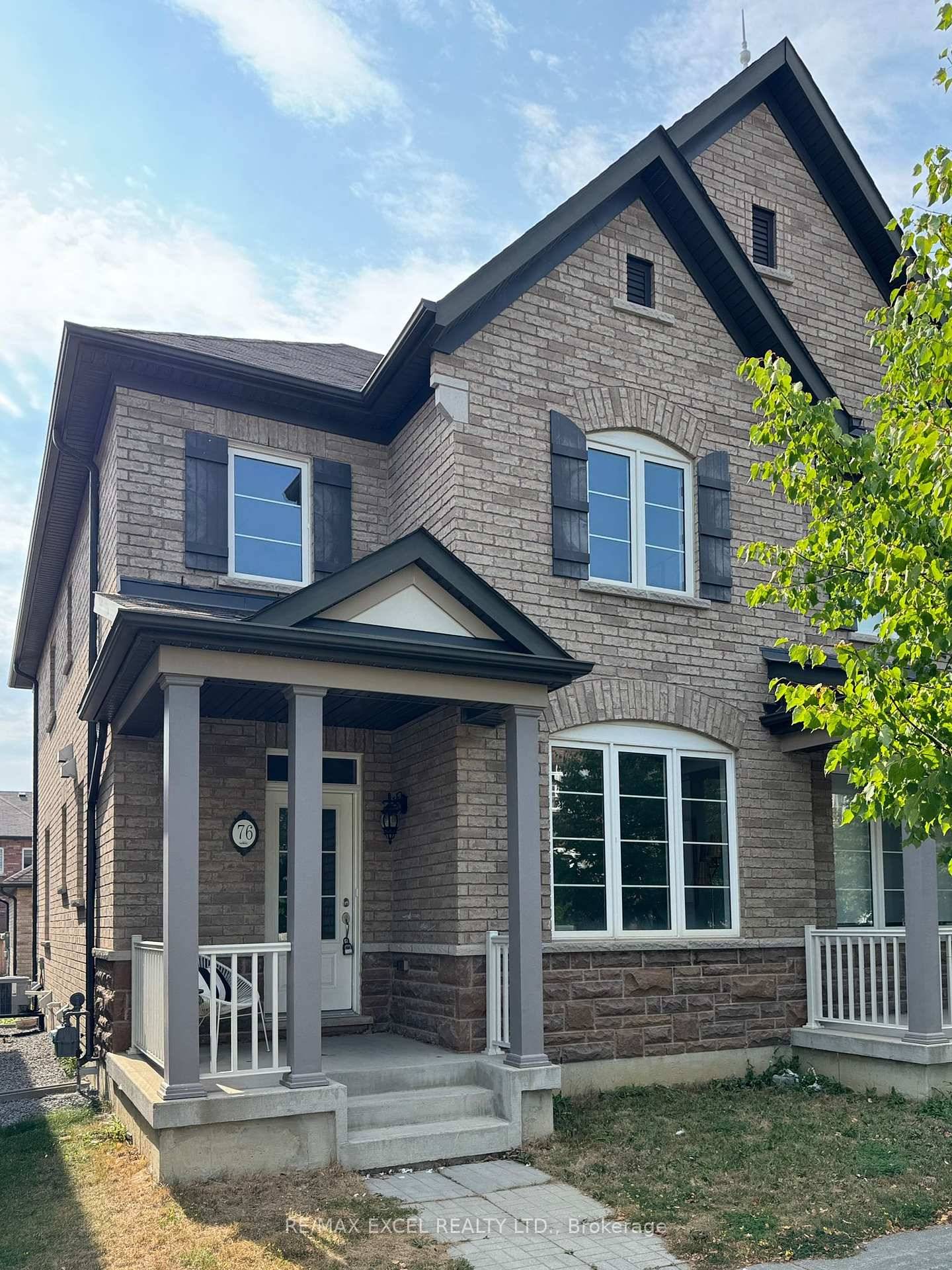 Double Garage, Semi Detached house by Ballantry Homes.