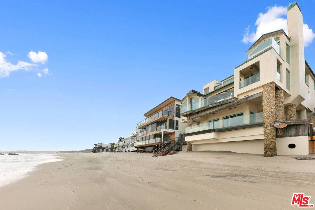 24920 Malibu Rd 3BR Malibu La