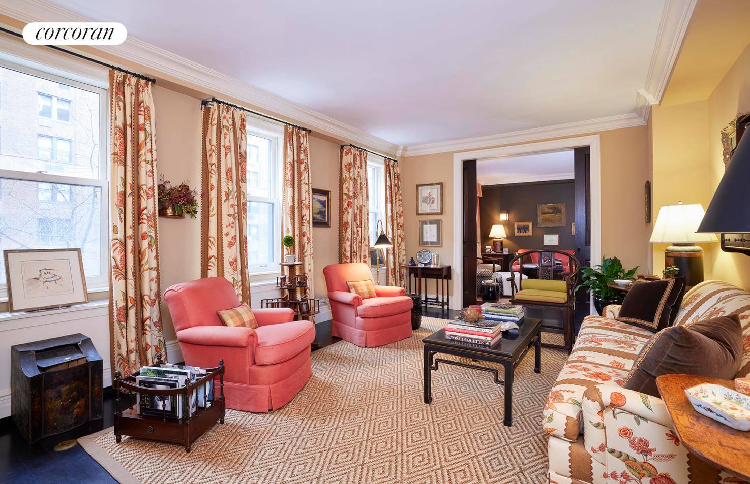 Step off your semiprivate elevator vestibule into this elegant, chic, and beautifully renovated Classic 7 Duplex apartment with north and south exposures, in a boutique charming Prewar Upper East Side ...