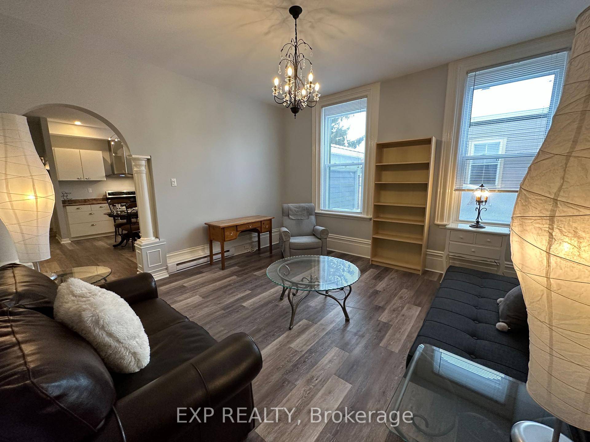 Carleton Place Bridge St 2 Bedroom Apartment ground floor Available September 1, 2025.