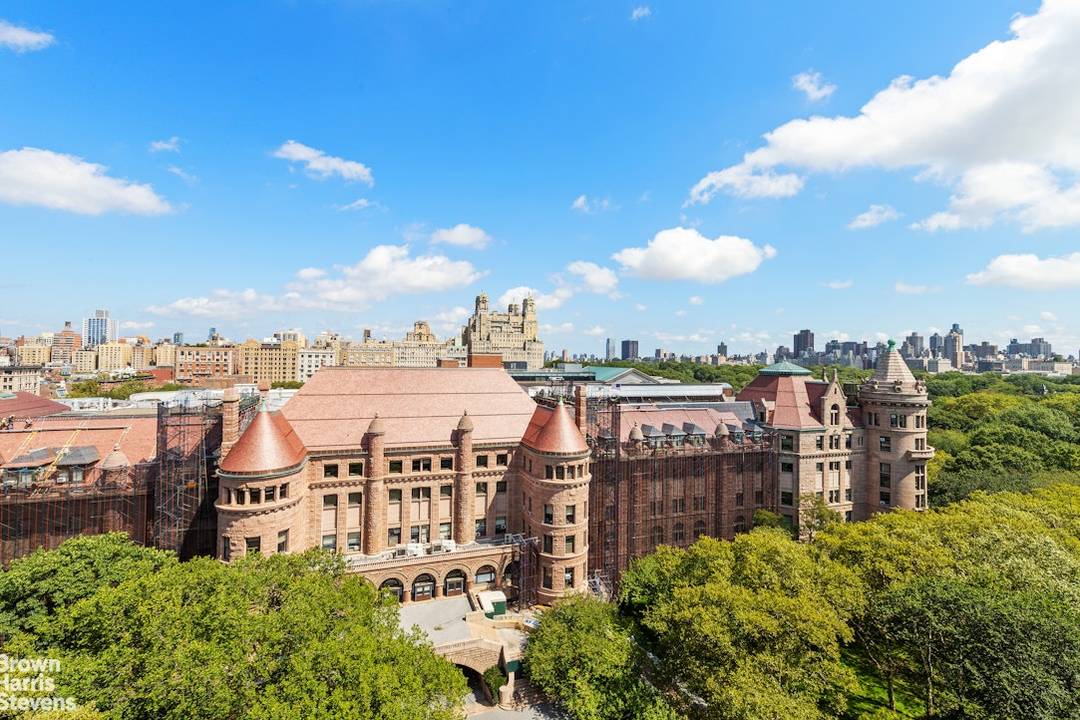 Classic Eight with Unparalleled Park, City, and Museum Views Perched high above one of the Upper West Side's most coveted blocks, this extraordinary Classic 8 room home offers breathtaking, unobstructed ...