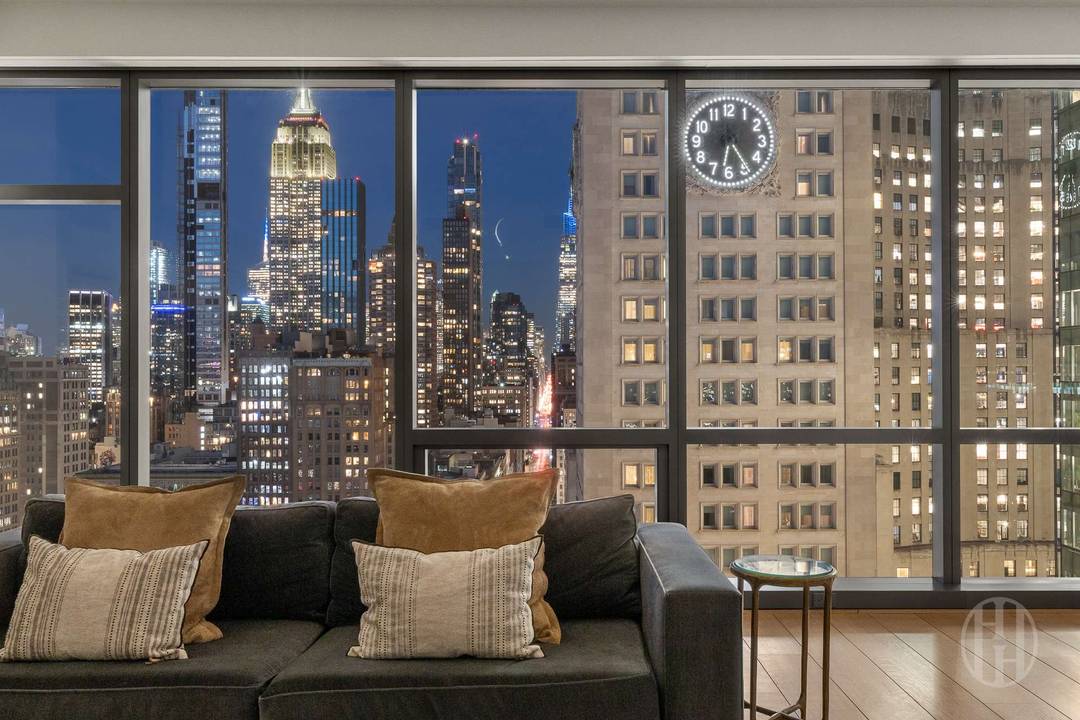 Distinguished by Address Where Views Are Just The Beginning Perched high above the city in the iconic One Madison, Residence 28B is an exceptionally rare half floor, 1, 560 square ...
