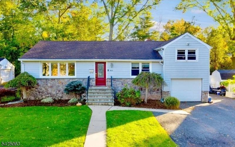 Welcome to 684 Spring Avenue in Ridgewood, NJ an exceptional rental opportunity in one of Bergen County's most sought after towns.