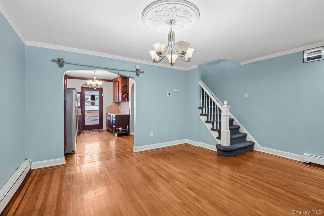 Charming Two Family Home in the Heart of Woodside Welcome to this beautifully maintained two family residence nestled right in the heart of Woodside.