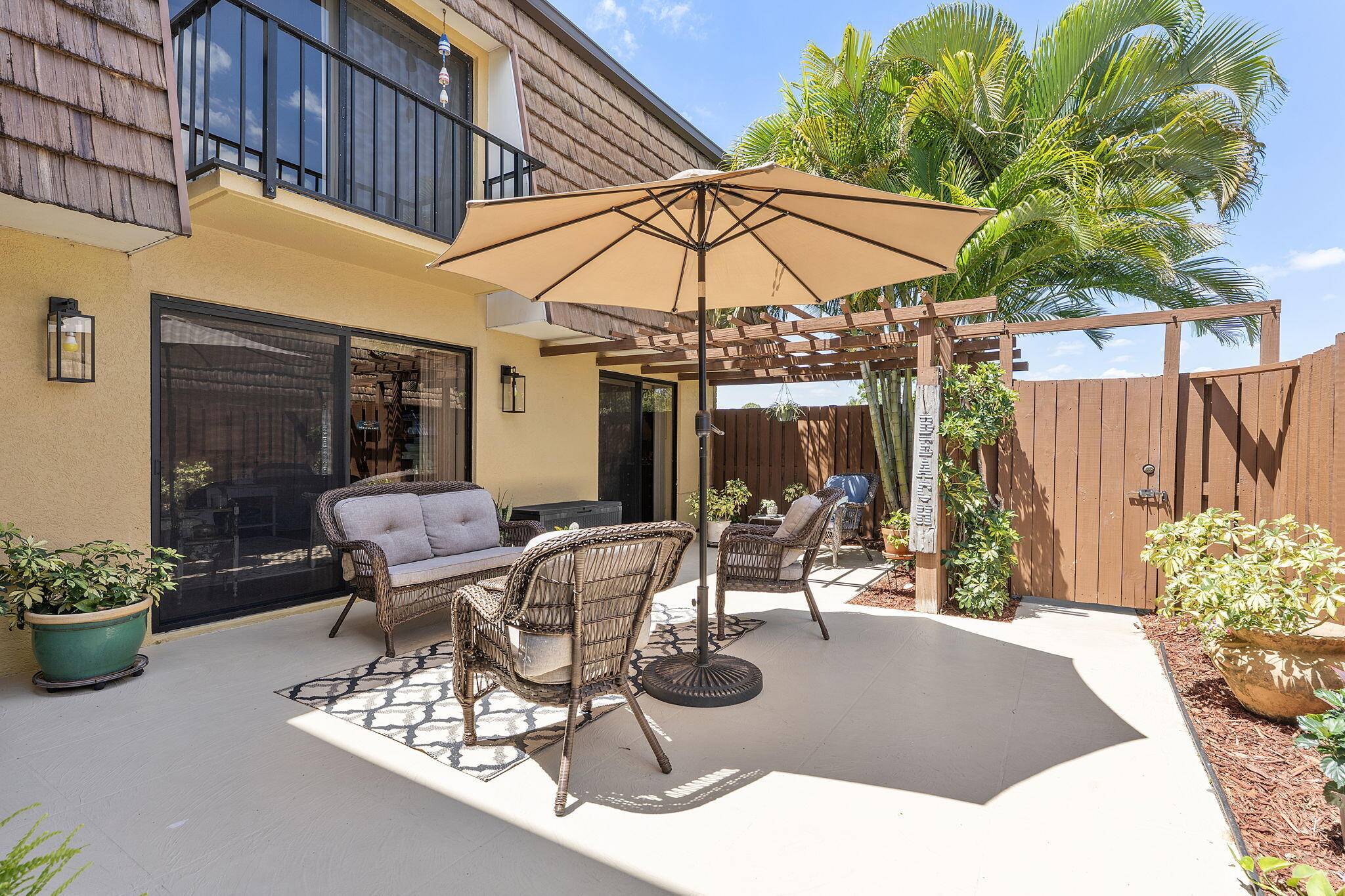 This beautifully styled 3 bed, 2.