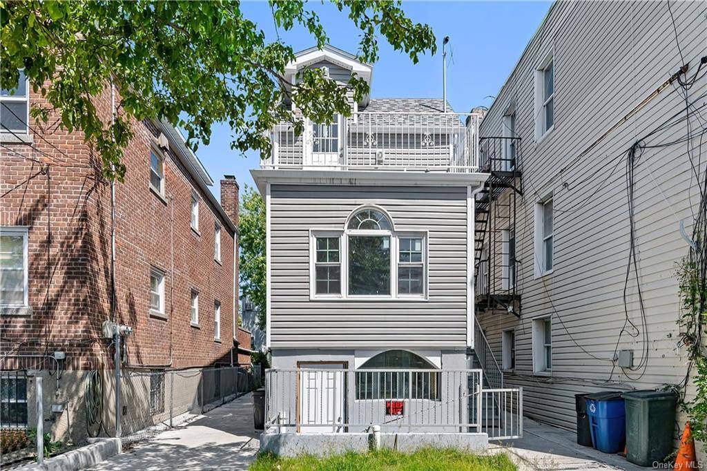 Fully renovated two family in Pelham bay 3 bedroom 2 bath duplex over a studio apartment close to shops, mass transit schools and shops give me a call before is ...
