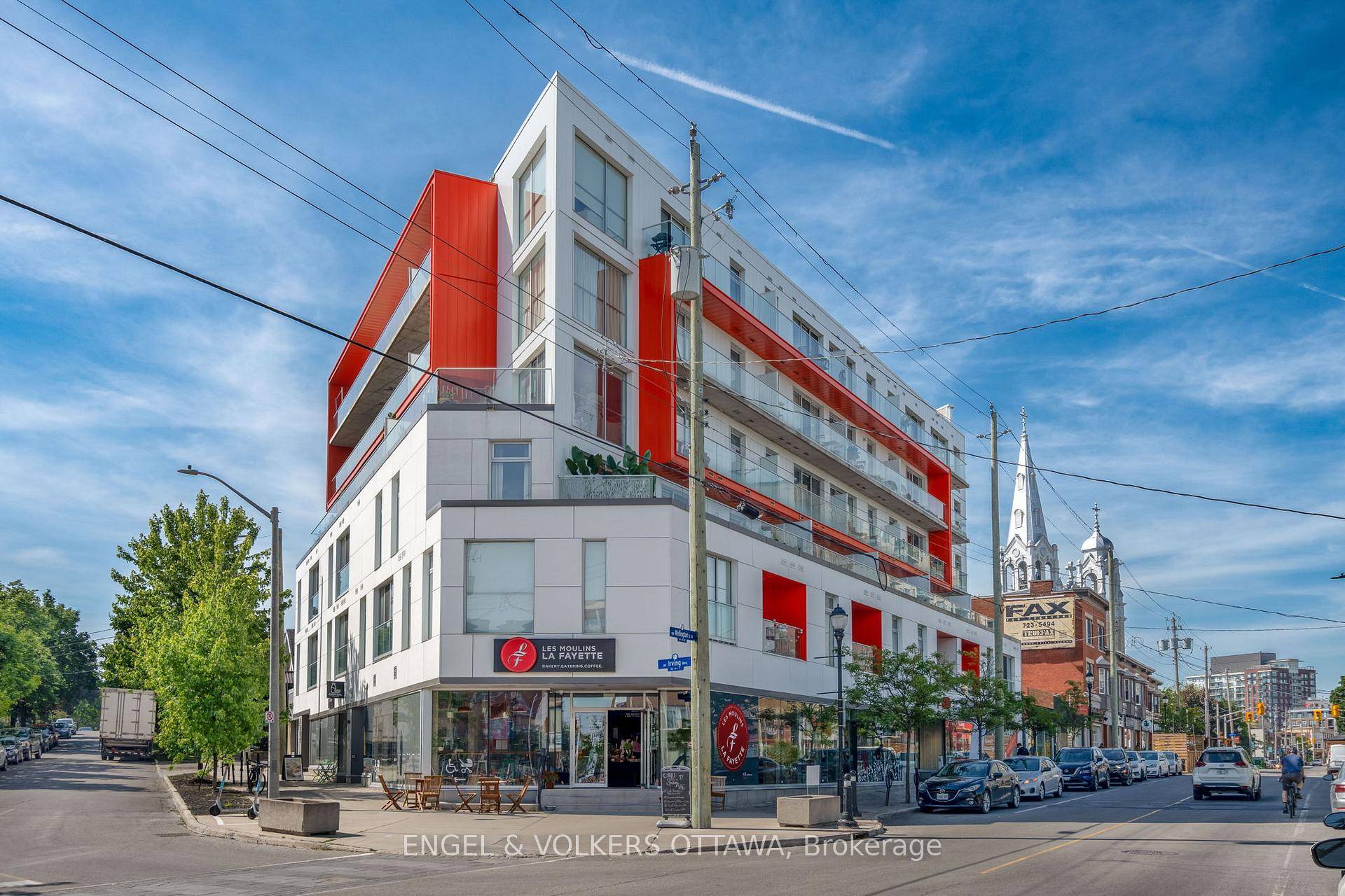 Welcome to The Eddy a LEED Platinum certified boutique condominium in the heart of Hintonburg.