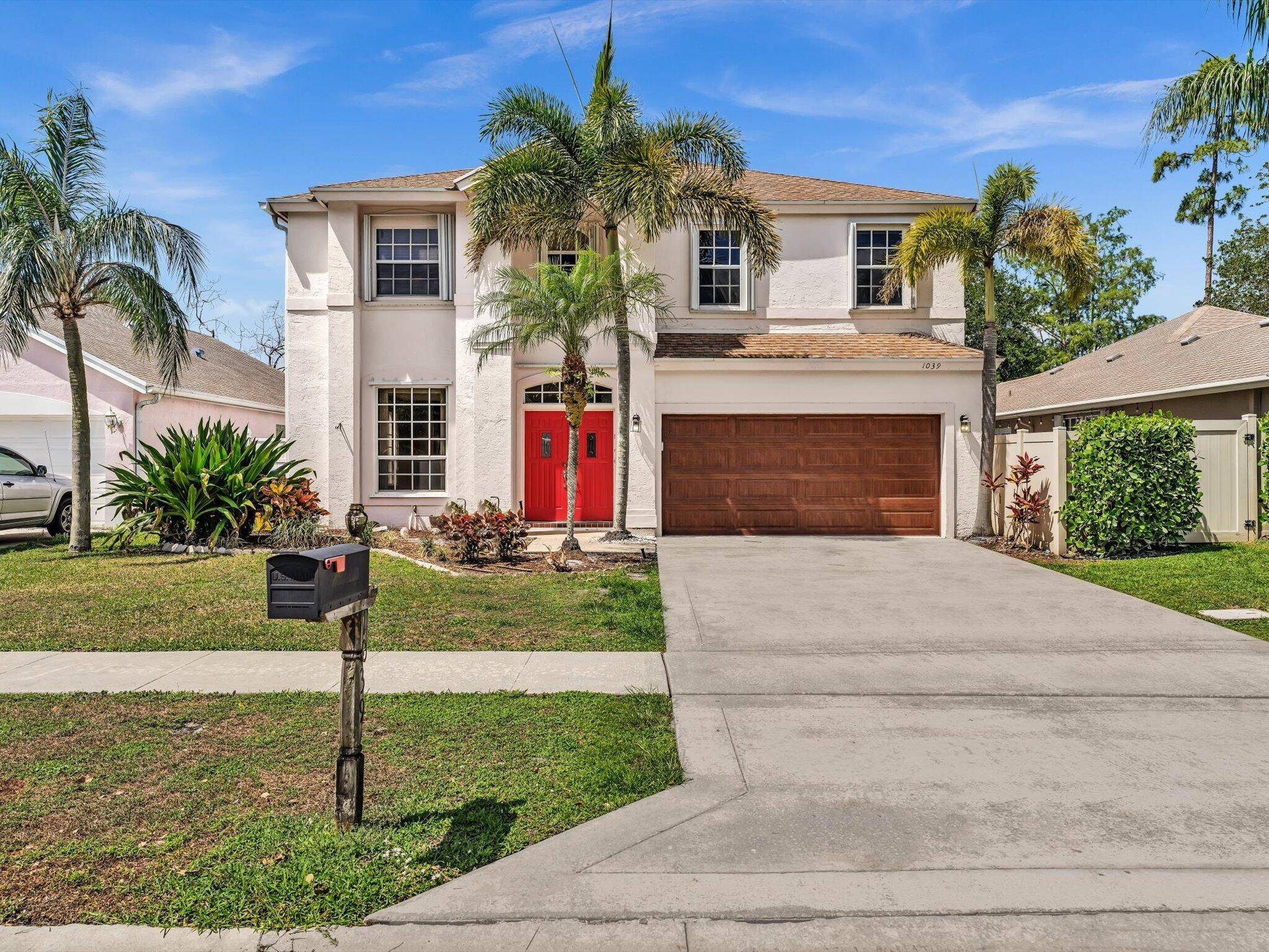 Beautifully updated pool home located in the perfect Wellington location !