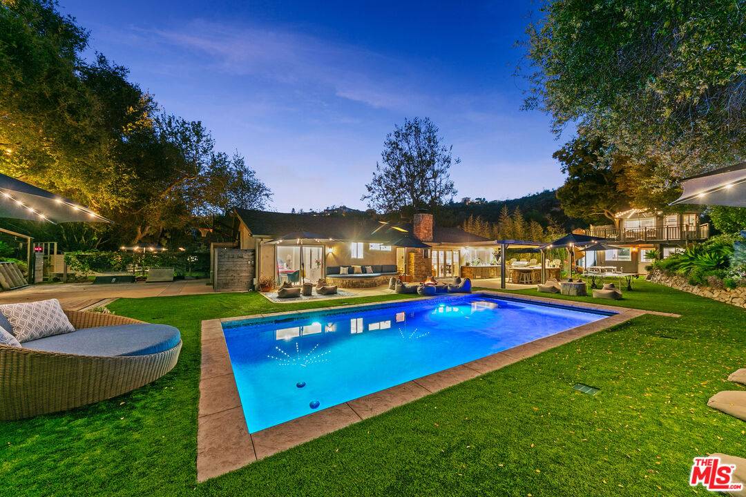 30603   El Sueno Dr 4.0 Malibu LA