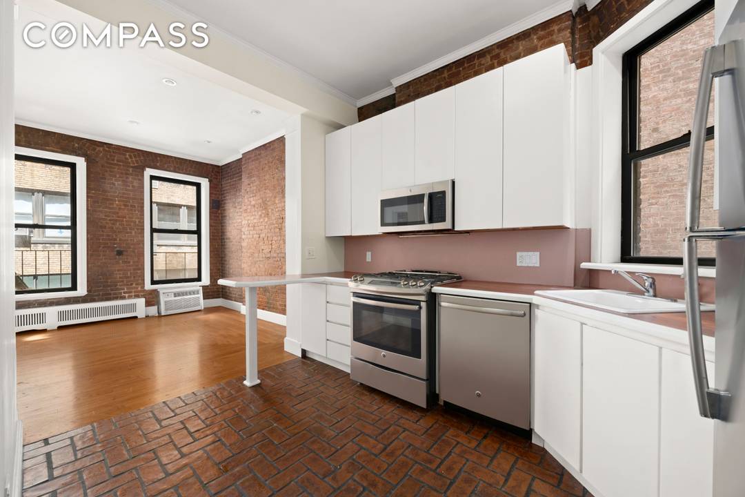Washer Dryer in unit ! ! Legit two bed, two bath !