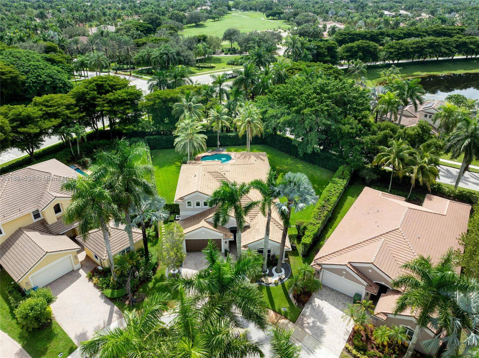 Welcome to Weston Hills !