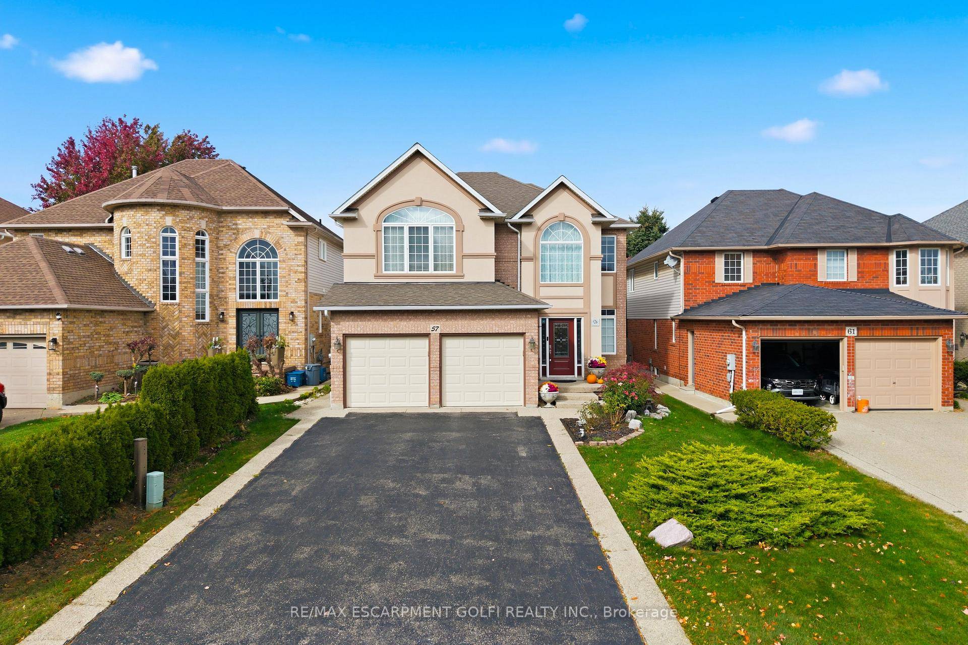 Location is everything ! Nestled in the sought after Meadowlands of Ancaster, this beautiful home offers the perfect blend of convenience and comfort just minutes to shopping, highway access, and ...