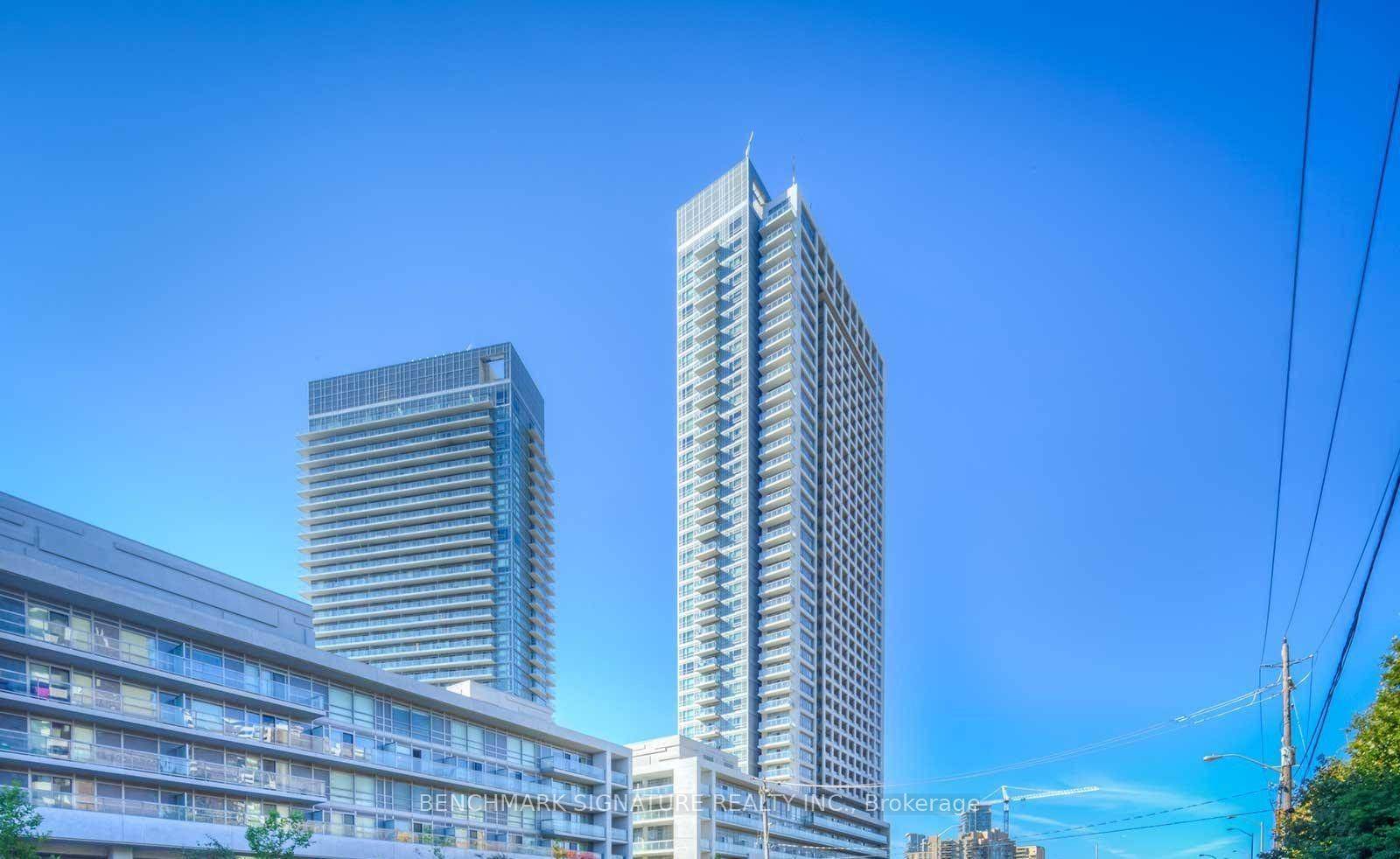Spacious 1 Bedroom And Den With TTC At Your Steps.
