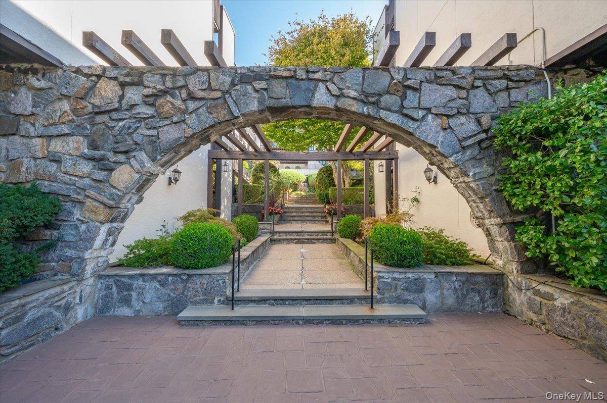 Enjoy sweeping Hudson River views from this spacious 2 bedroom, 1 full bath, and 2 half bath condo located in the heart of Yonkers.