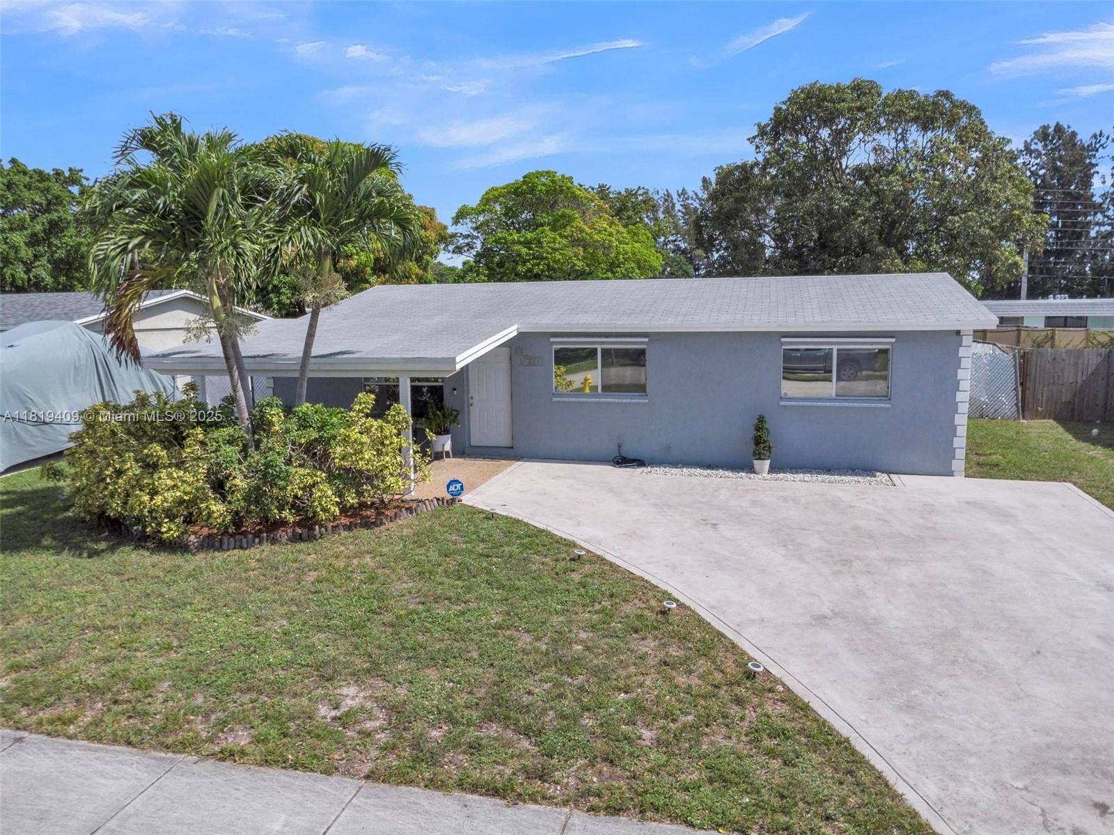 Your Dream Home Awaits Spacious 3 Bedroom Single Family Home with No HOA Under 399K !