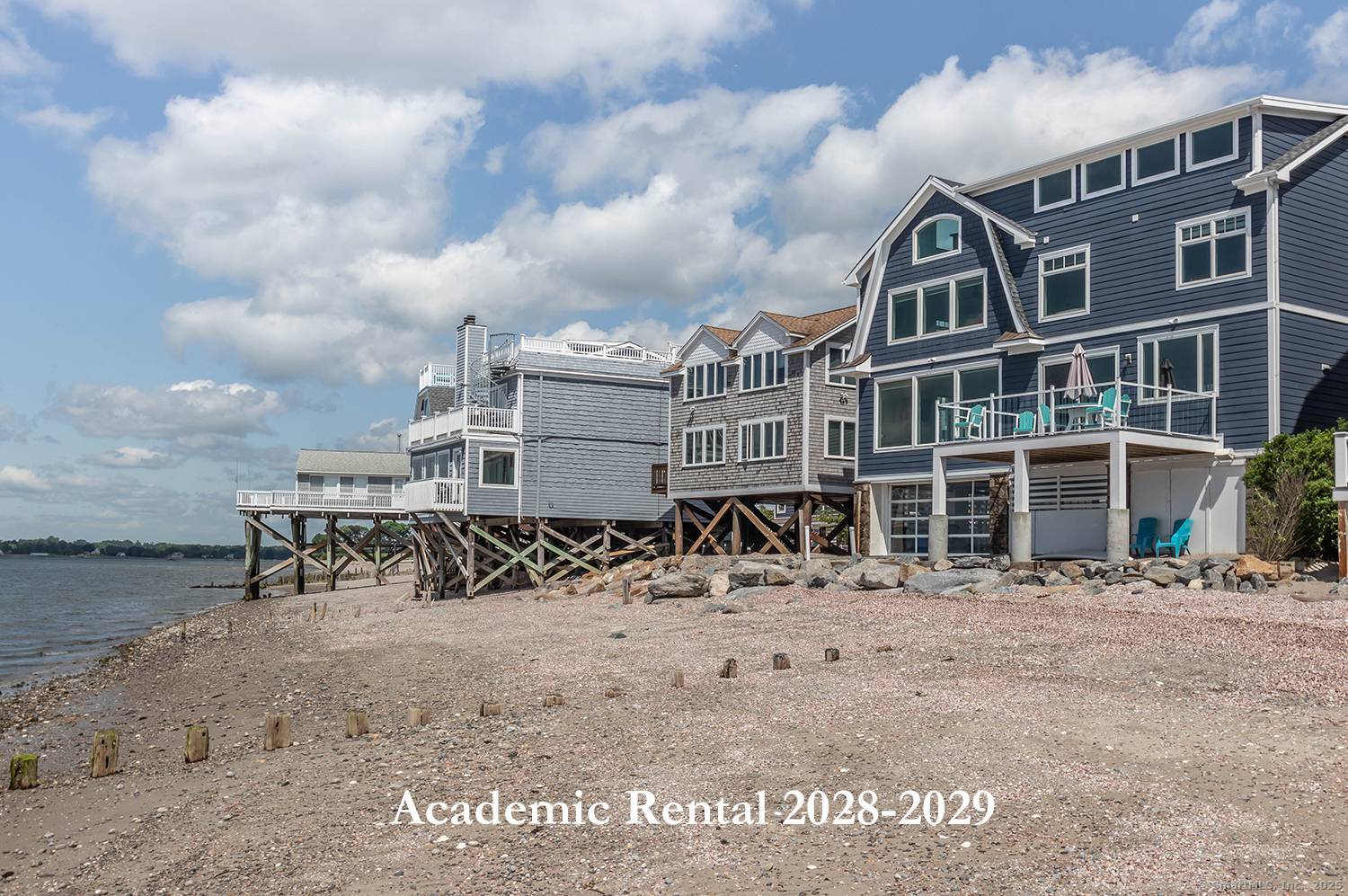 Indulge in breathtaking views stretching all the way to New York from this remarkable abode !
