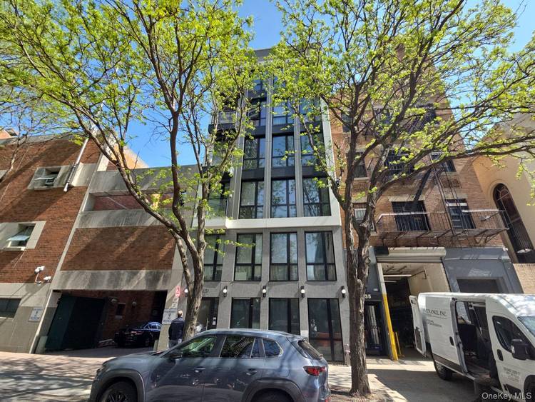 Welcome to The Apollo, a modern multifamily building located in the vibrant East Harlem neighborhood of Manhattan.