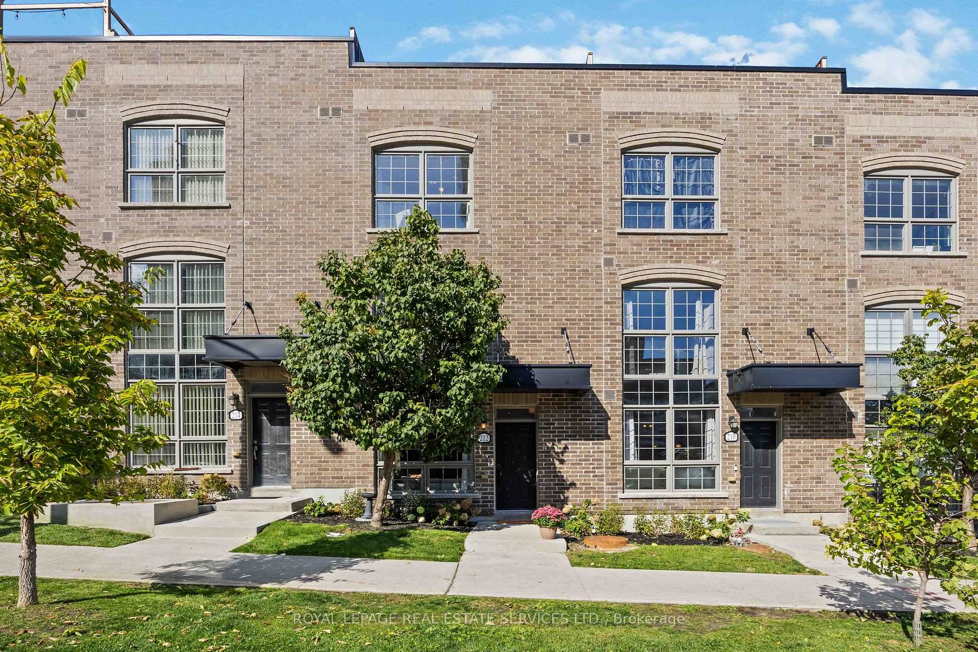Discover elevated urban living in this spacious, sleek, and contemporary three bedroom, three bathroom home at Heritage Towns in Davenport Village.