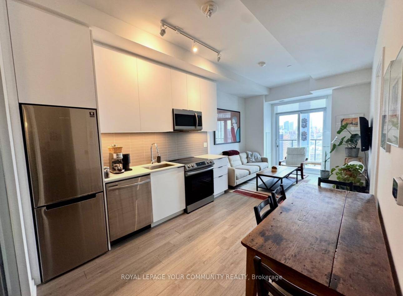 Experience luxury living in downtown Toronto at Home on Power by Great Gulf.