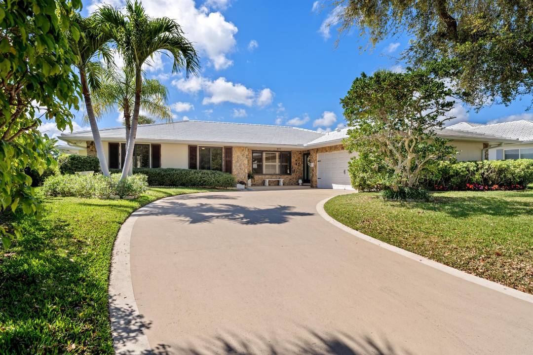A coastal Bermuda style home, with three bedrooms and 3, 182 square feet in Boca Raton's sought after Camino Gardens enclave, this residence, with 100 feet on a wide canal, ...